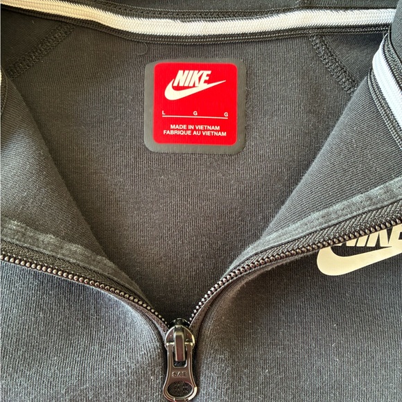 Nike Kids Black and Gray Nike tech - Picture 5 of 11